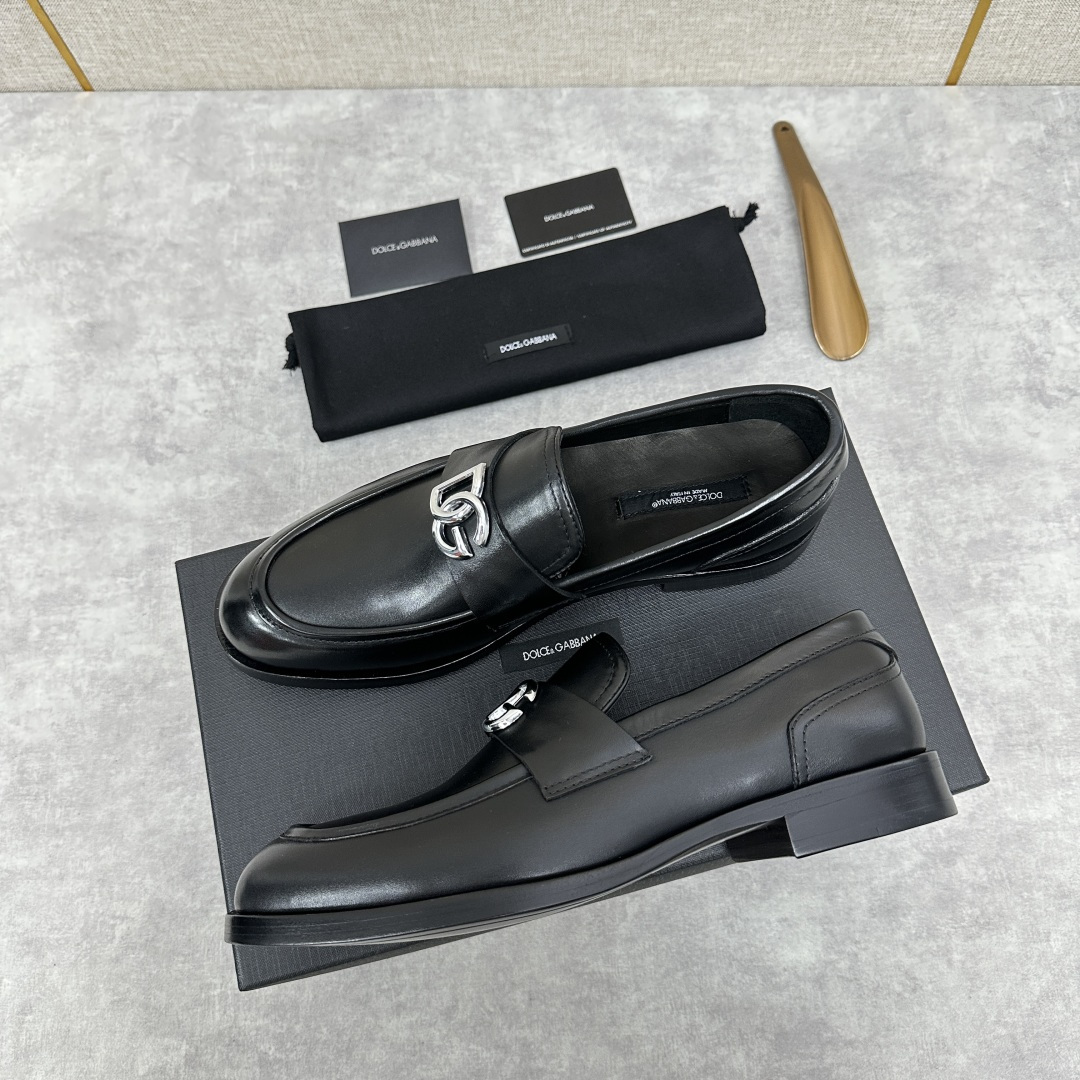 olce & Gabbana shoe